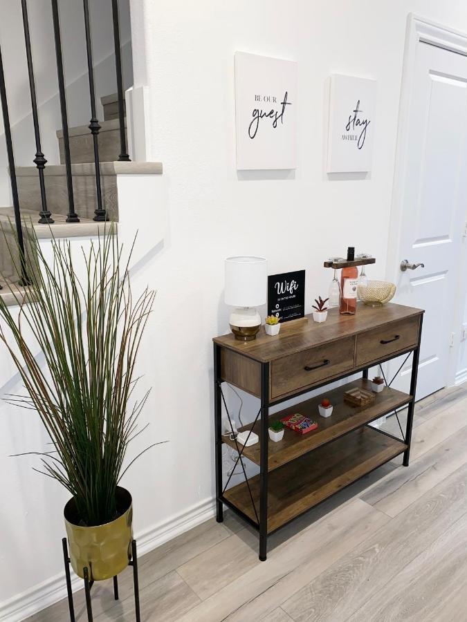 ヒューストン Luxe Three Story Duplex Near Downtown & Med Centerヴィラ エクステリア 写真