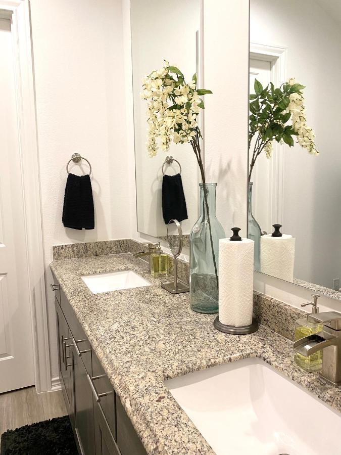 ヒューストン Luxe Three Story Duplex Near Downtown & Med Centerヴィラ エクステリア 写真